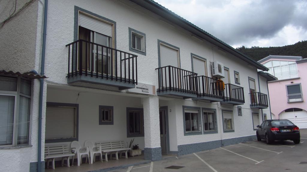 Residencial Martinho Hotel Lousa  Exterior photo